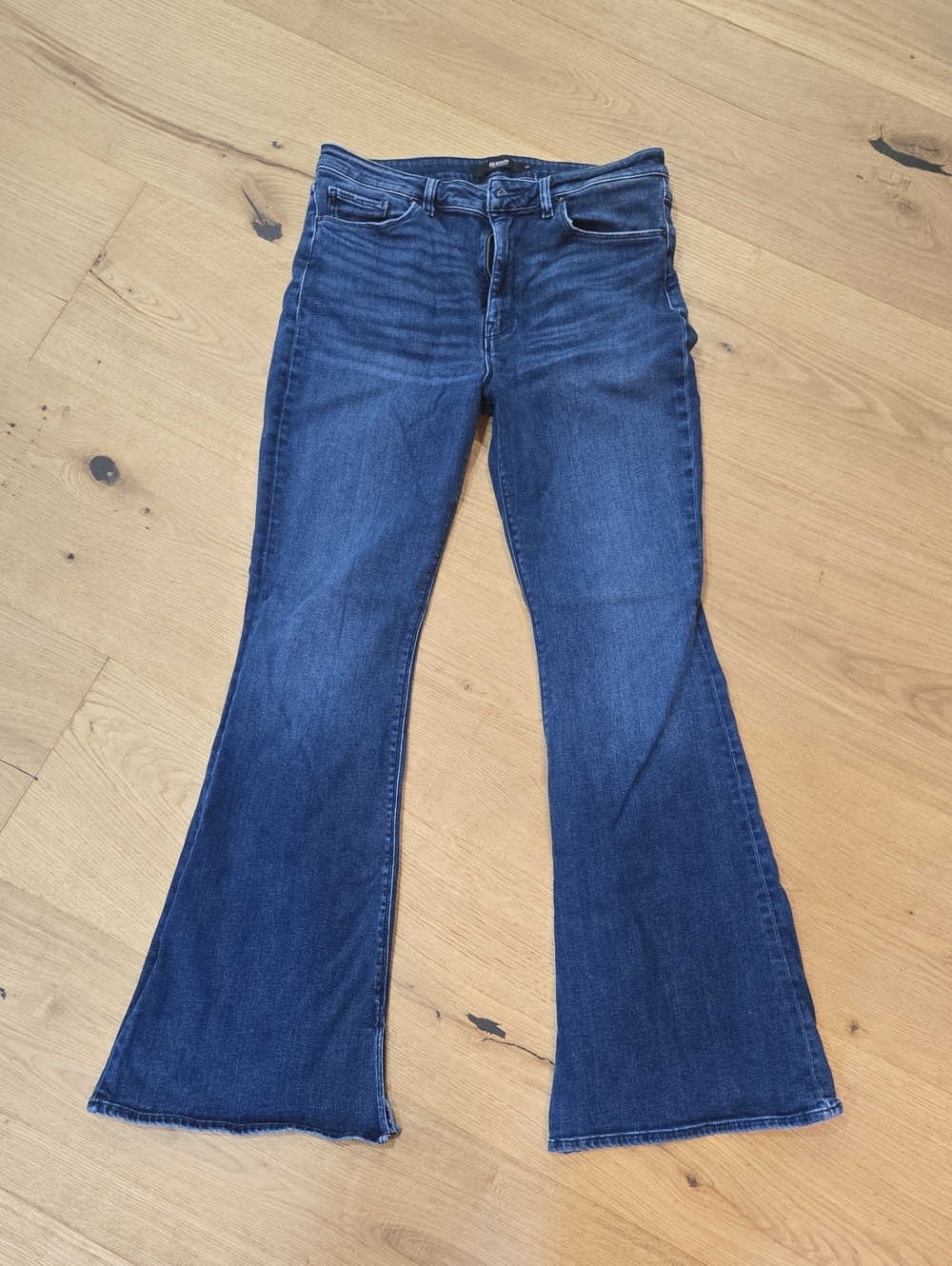 Hudson Holly Flare Jeans 32